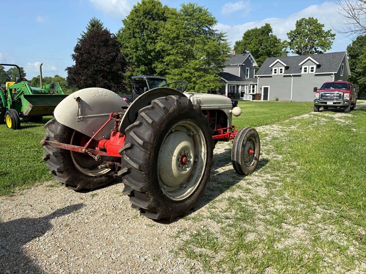 ford-8n-image-11