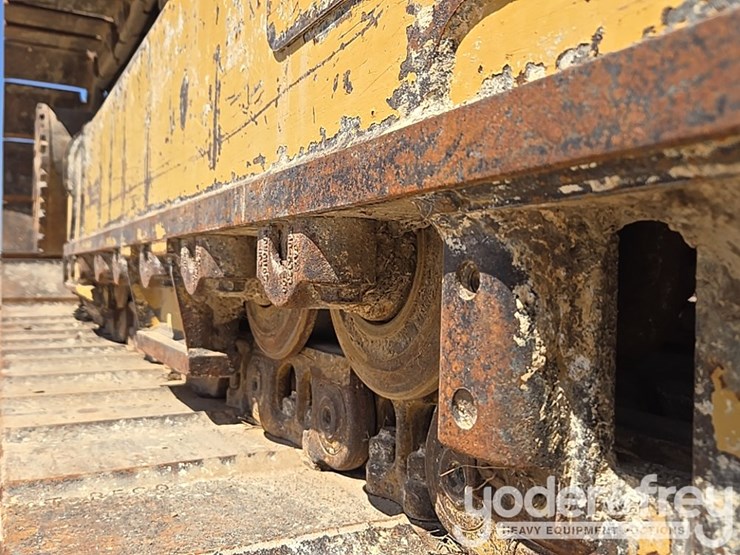 caterpillar-d5k2-image-18