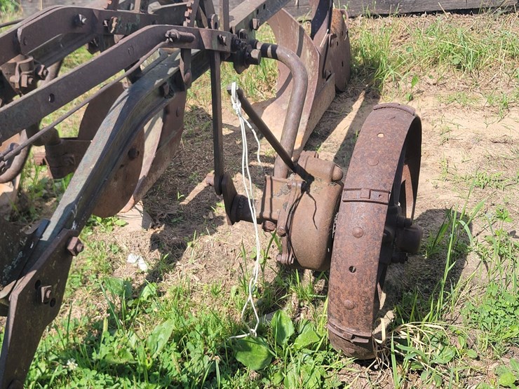john-deere-2-image-8