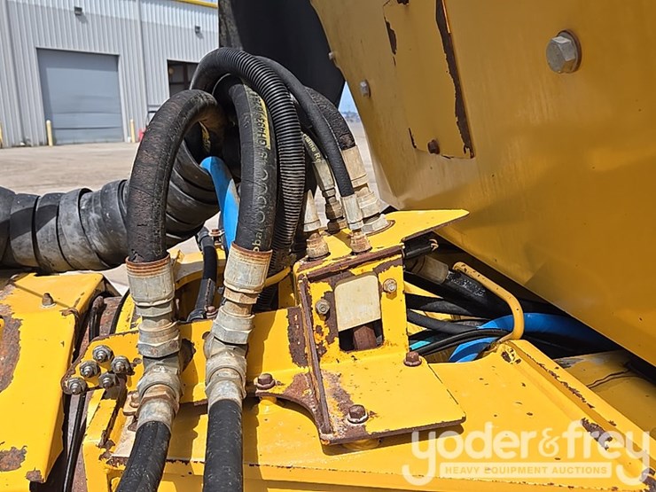 2016-deere-410et-image-22