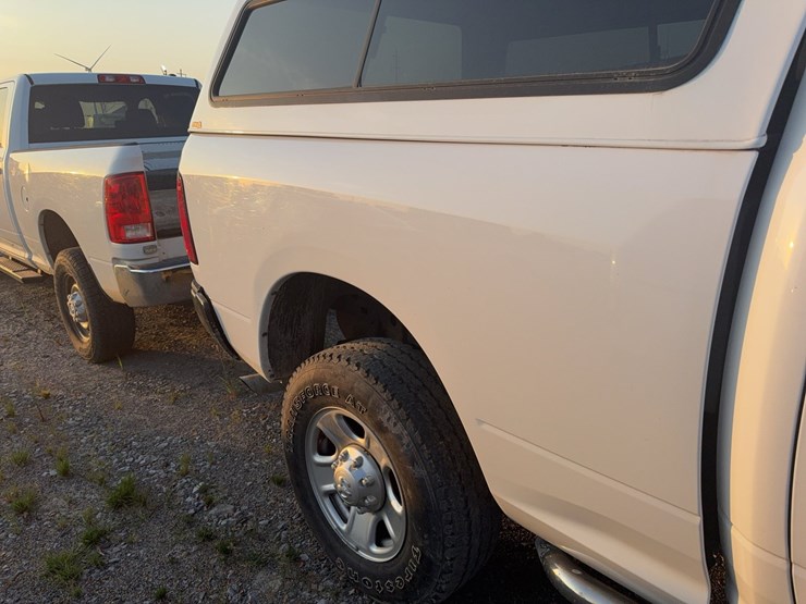 2018-dodge-ram-2500-image-10