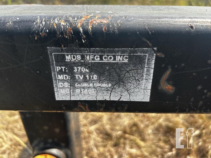 new-holland-tv140-image-7