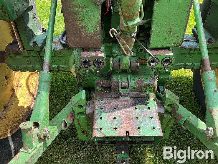 1968-john-deere-3020-image-16