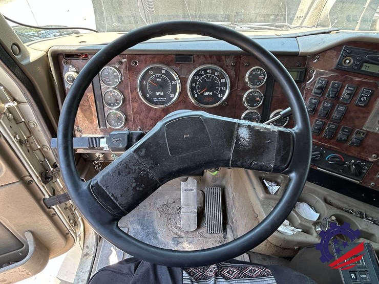 2008-international-5600-paystar-tri-axle-dump-truck-image-77