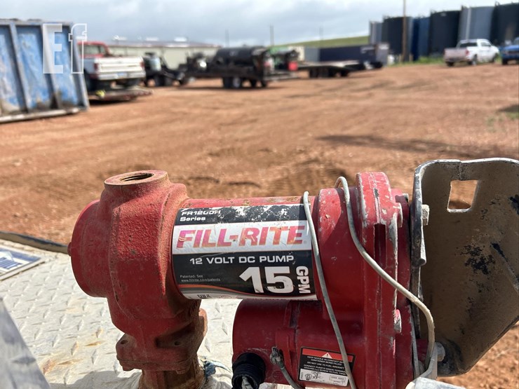 fuel-tank-w/toolbox-6370-image-5