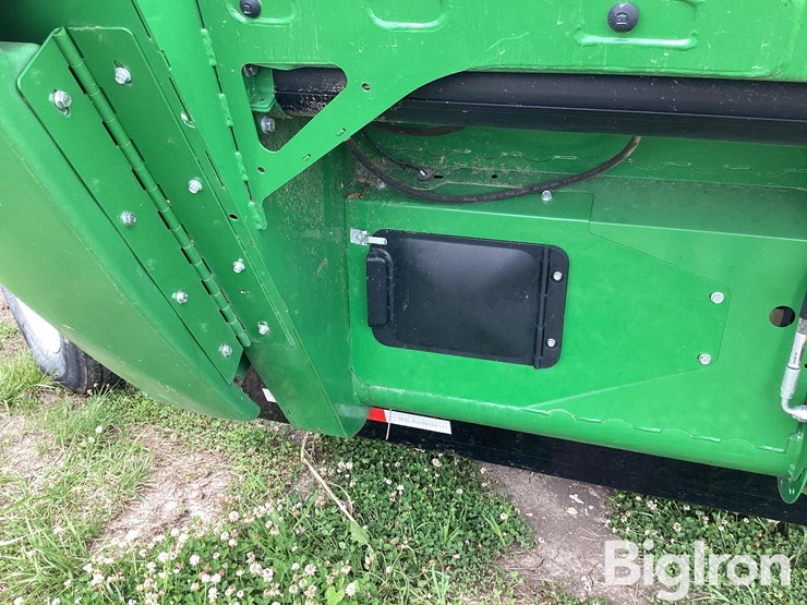 2018-john-deere-635fd-image-10