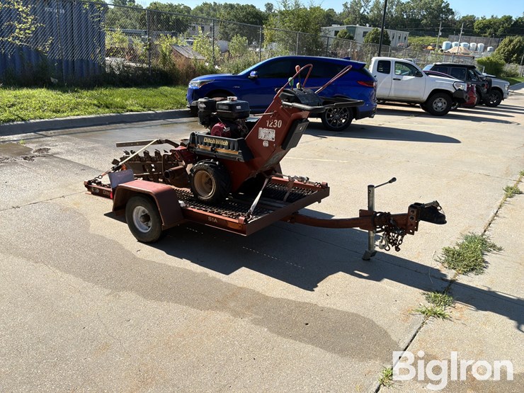 1999-ditch-witch-1230h-image-3