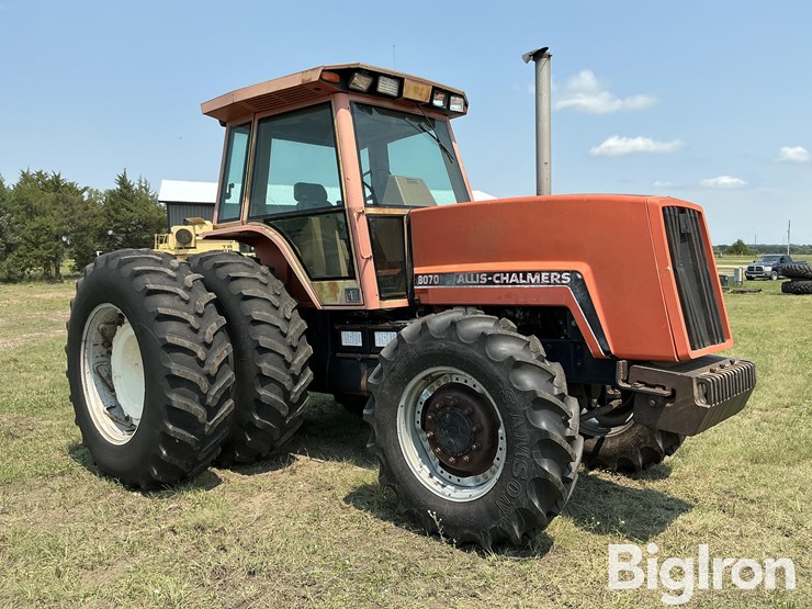 1985-allis-chalmers-8070-image-3