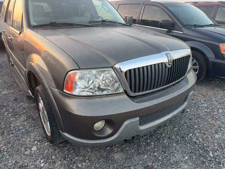 2003-lincoln-navigator-image-14