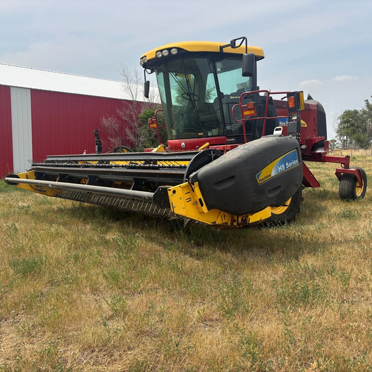 2013 NEW HOLLAND H8060