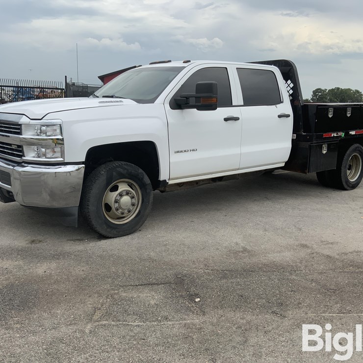 2016 CHEVROLET 3500