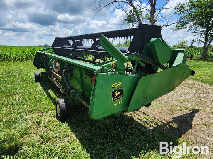 1988-john-deere-920-image-7
