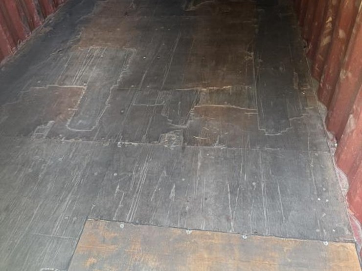 #42-•-20'-used-conex/-shipping-container-image-6