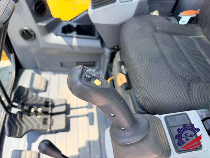 2019-caterpillar-308-cr-image-88