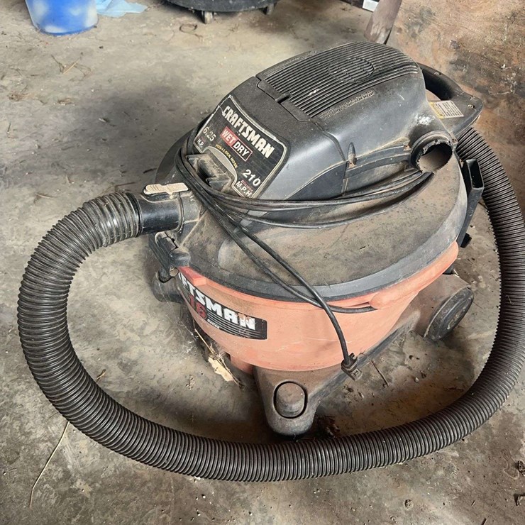 Craftsman 16 Gallon 6.25 Peak HP Wet Dry Vacuum