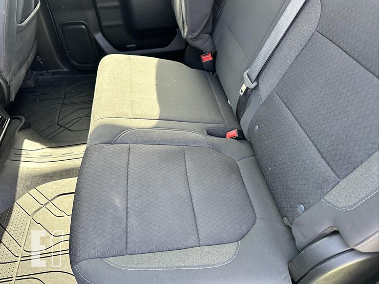 2021-chevrolet-silverado-2500hd-lt-image-39