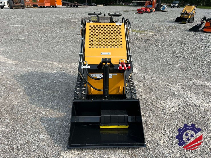 unused-2026-agt-mx-crt23-compact-track-loader-image-12