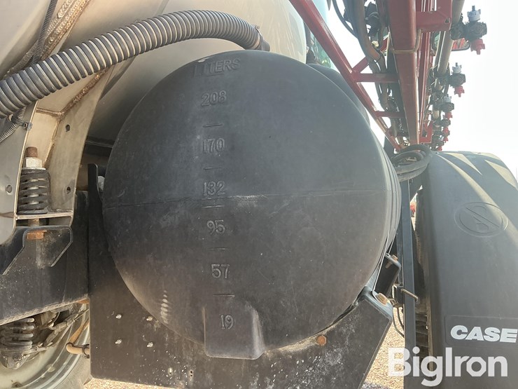 2009-case-ih-patriot-3320-image-18