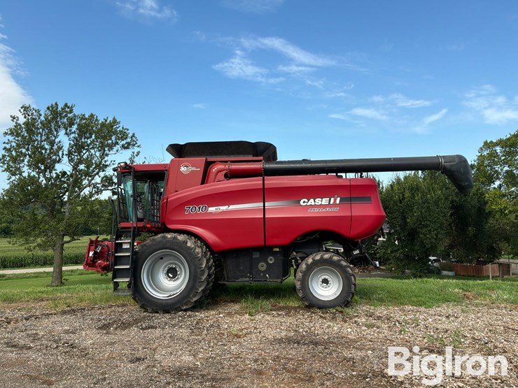 2007-case-ih-7010-image-8