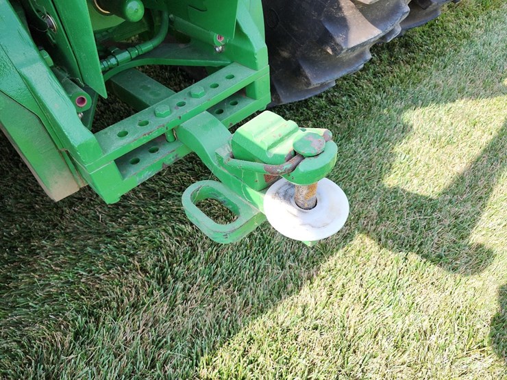 2002-john-deere-8420-image-13