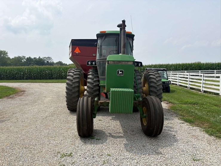 john-deere-4450-image-8