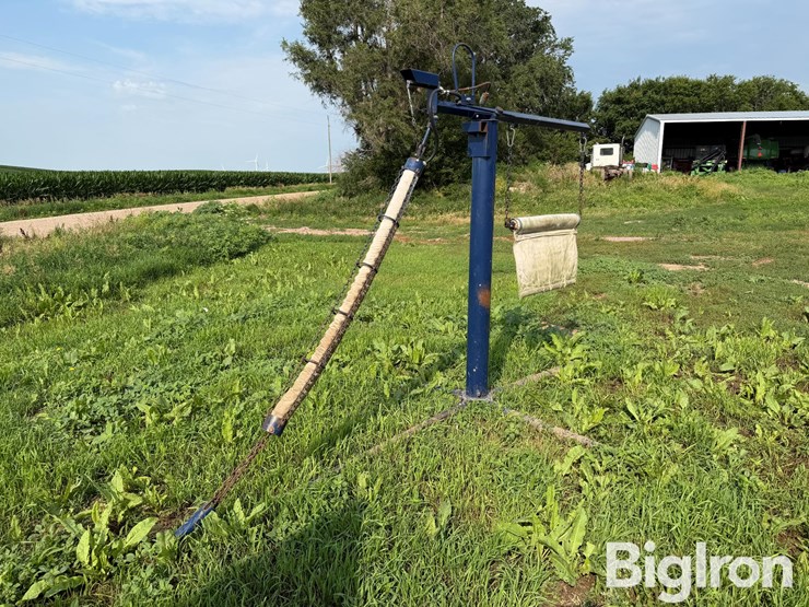 lewis-cattle-oiler-image-2