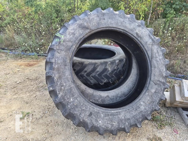 tractor-tires-image-2