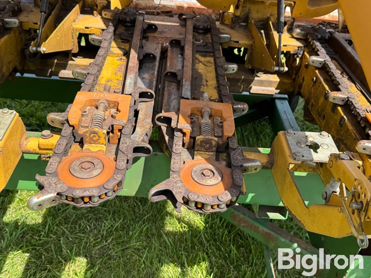 claas-830-image-11