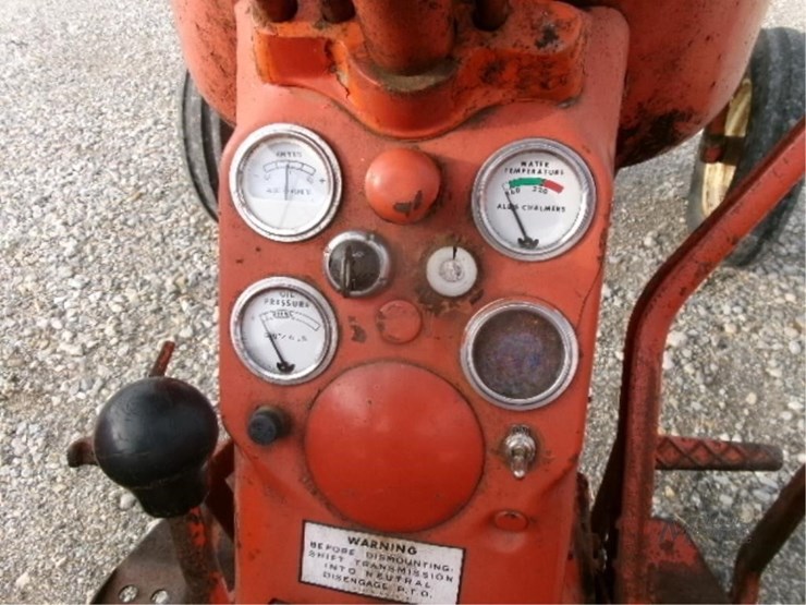 1959-allis-chalmers-d17-image-13
