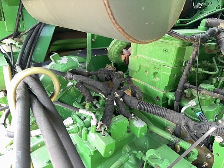 2010-john-deere-9670-sts-image-91