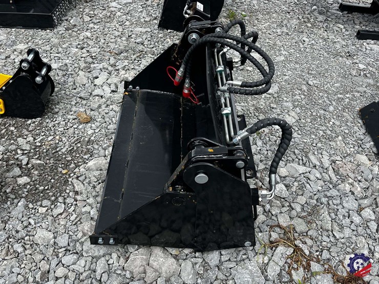 unused-2026-ce-4-in-1-bucket-attachment-image-4