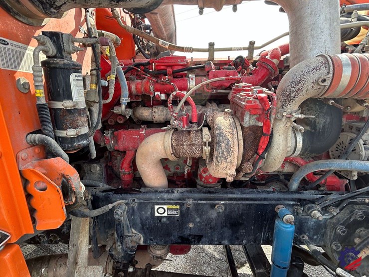 2016-peterbilt-367-image-91