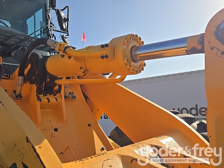 2019-hyundai-hl955-image-29