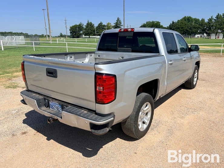 2018-chevrolet-silverado-1500-z71-4x4-crew-cab-pickup-image-7