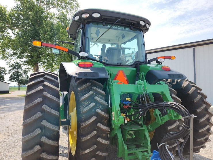 2013-john-deere-8235r-image-19