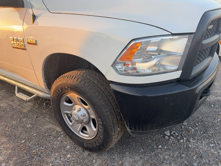 2018-dodge-ram-2500-image-5