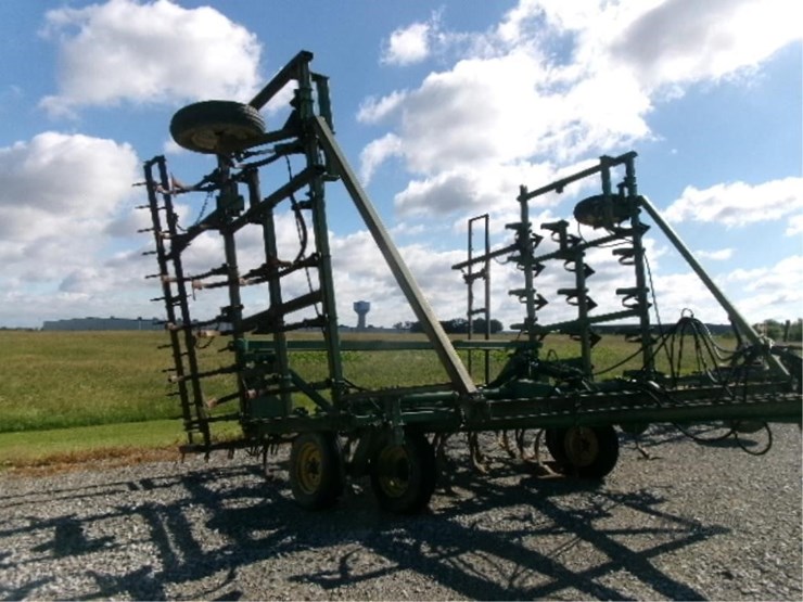 john-deere-1000-image-4