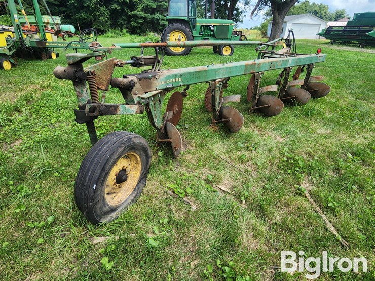john-deere-450-image-5