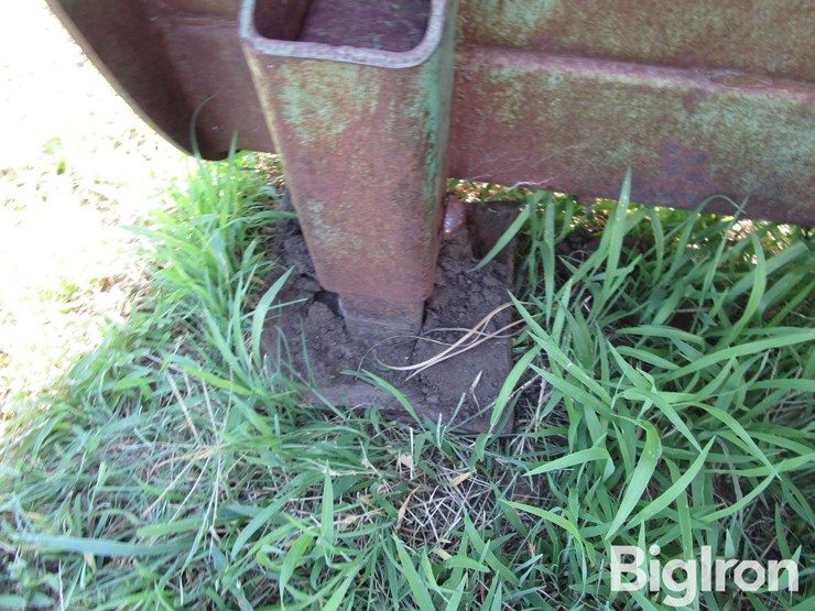 john-deere-534-image-15