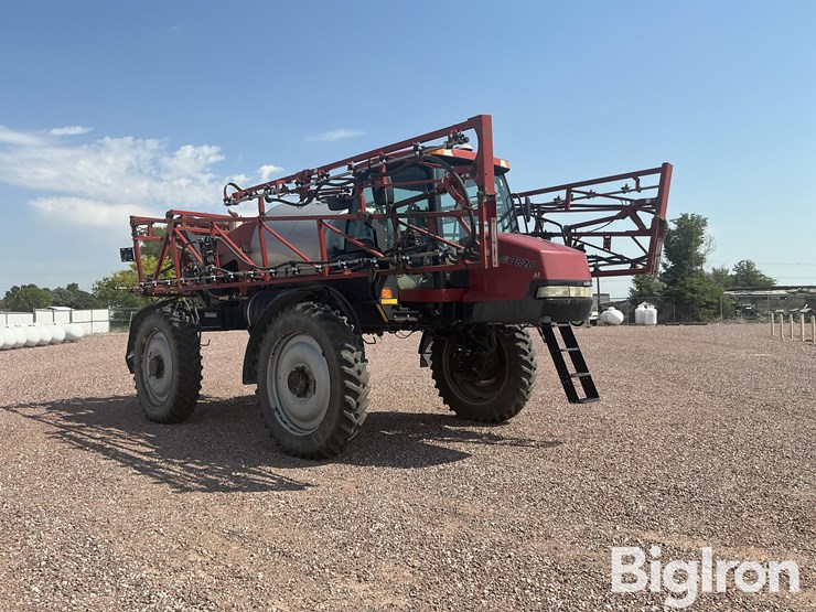 2009-case-ih-patriot-3320-image-3