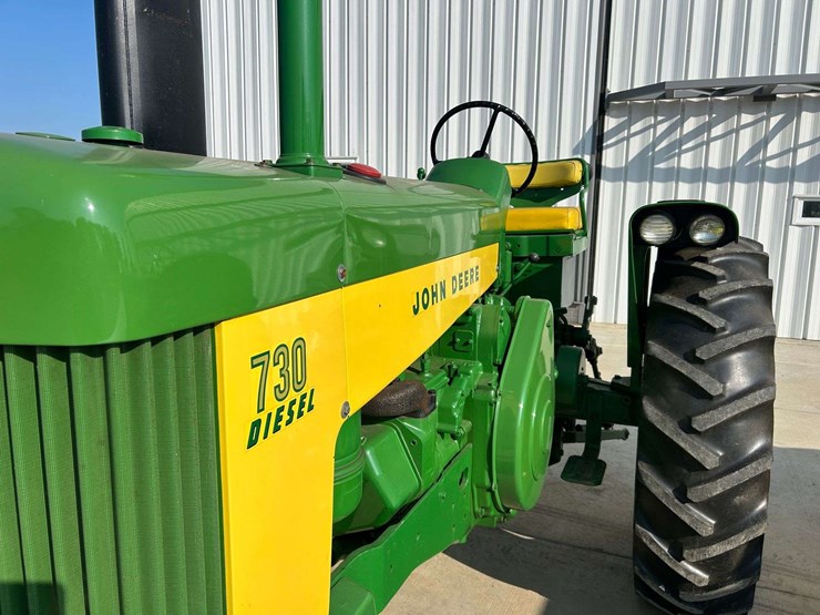 john-deere-730-image-14