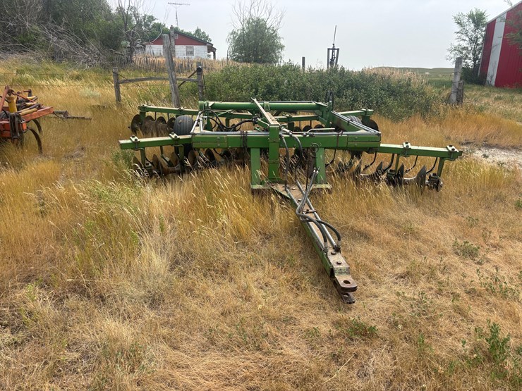 john-deere-disc-image-1
