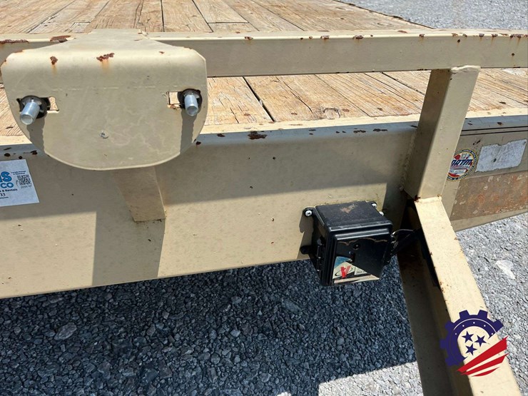 2022-delco-t/a-equipment-trailer-image-12