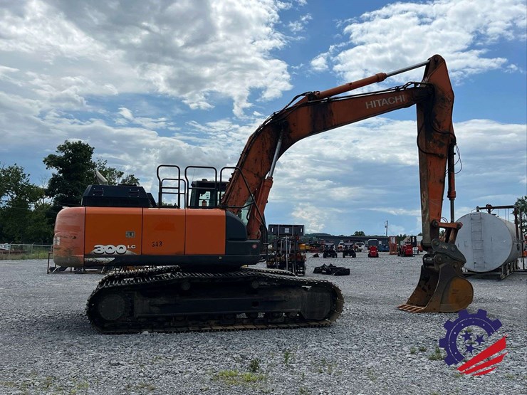 2018-hitachi-zx300-lc-6n-image-5