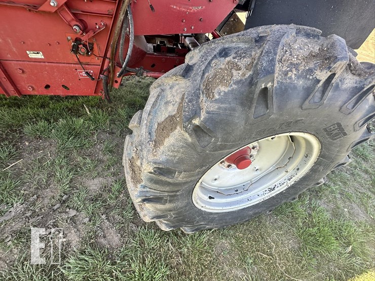 1993-case-ih-1666-image-40