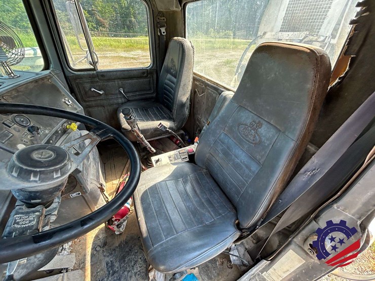 1998-mack-dm690s-image-74