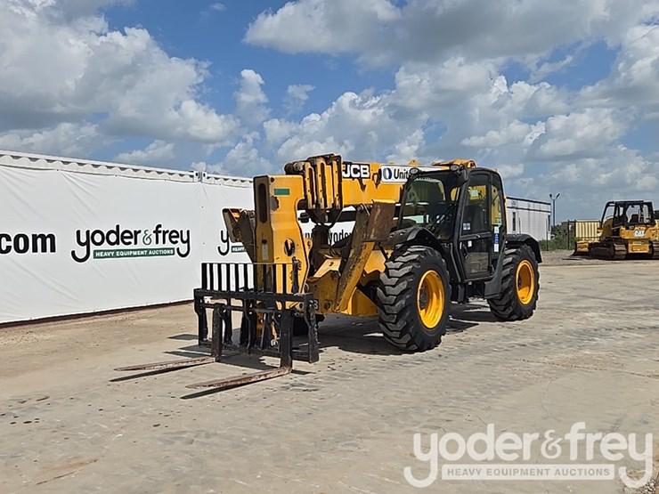 2017-jcb-510-56-image-1