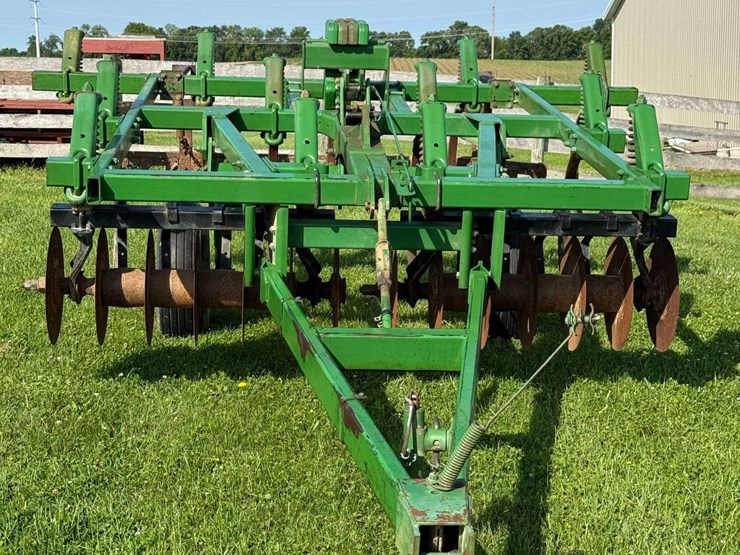john-deere-710-image-7
