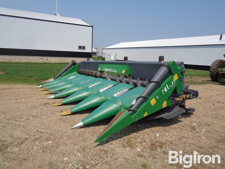 2011-john-deere-a-image-1