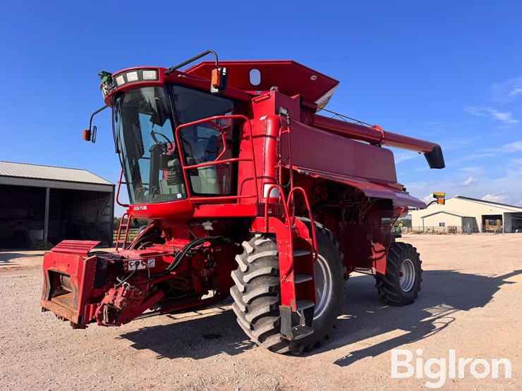 2004-case-ih-2366-image-1
